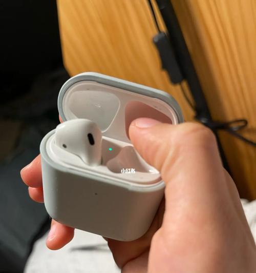 如何找回丢失的AirPods（利用技巧和工具，轻松找回丢失的AirPods）