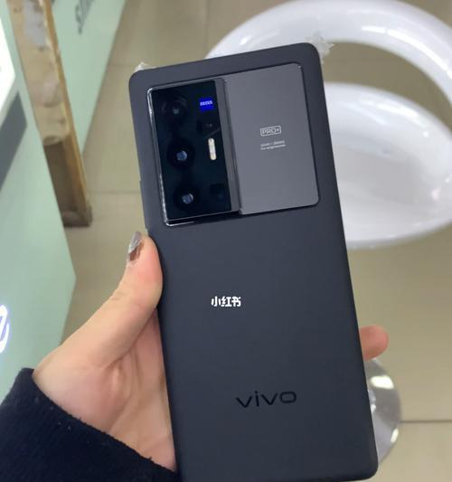 VivoX70Pro+开小窗教程分享（轻松学会如何使用小窗功能提升手机使用体验）