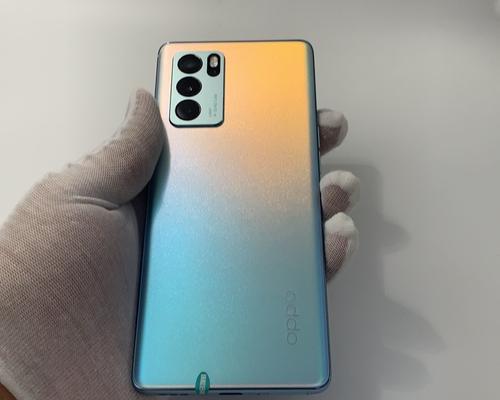 轻松玩转oppoReno6Pro+相册拼图功能（教你如何利用oppoReno6Pro+相册拼图功能创作独特的照片拼贴作品）