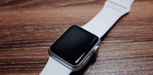 如何使用AppleWatch重新配对iPhone手机（简单操作，轻松连接你的智能设备）