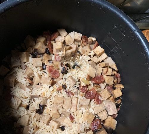 电饭煲美食的失败原因与改进措施（揭示电饭煲美食失败的秘密）